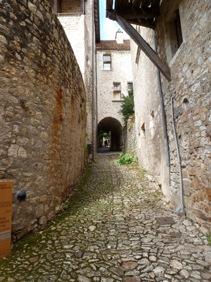 St Cirq Lapopie - Saint-Cirq-Lapopie