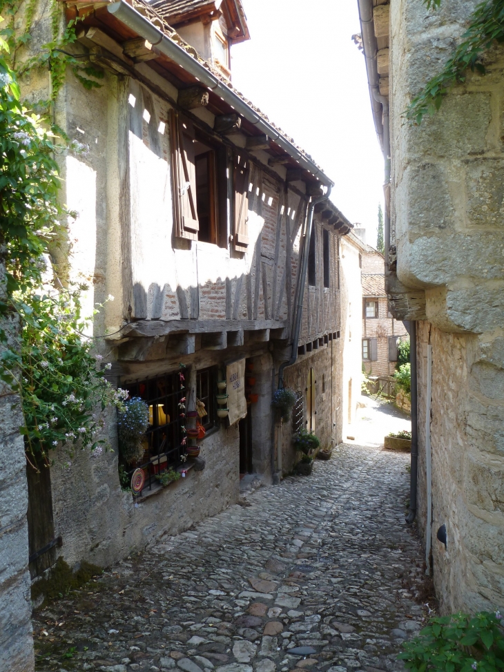 St Cirq Lapopie - Saint-Cirq-Lapopie