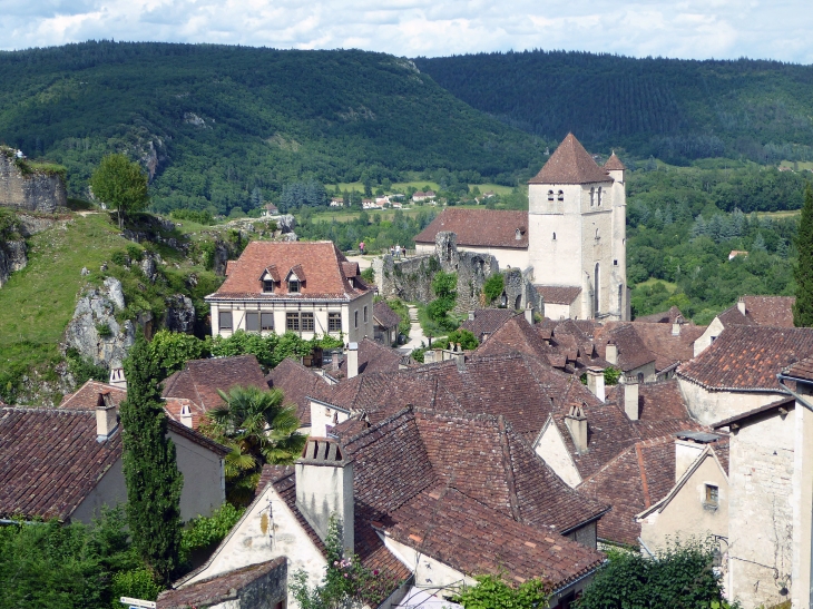 Arrivée par l'Ouest - Saint-Cirq-Lapopie