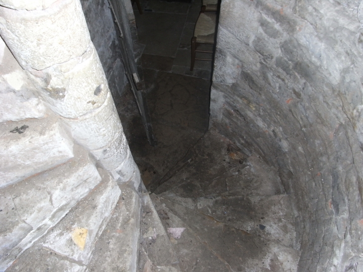 Escalier de la tour de l'Eglise de Saint-Clair