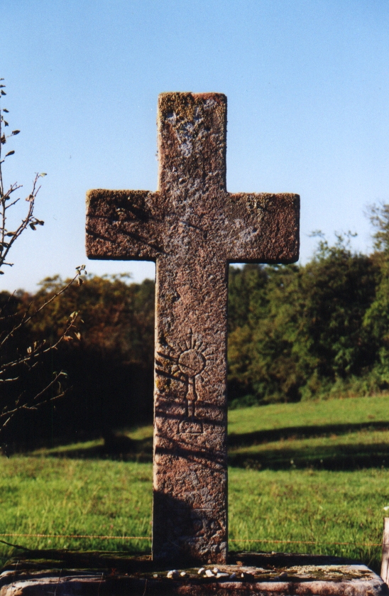 Croix de chemin. - Saint-Jean-Mirabel