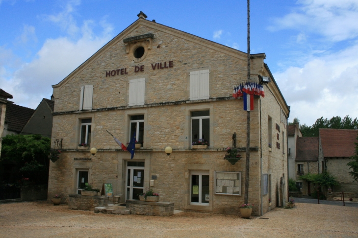 Salviac (Lot) Hotel de Ville