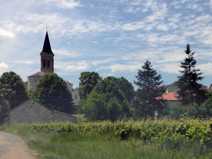 Vue sur le village - Sauzet