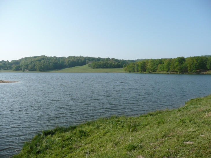 Le lac du Tolerme - Sénaillac-Latronquière