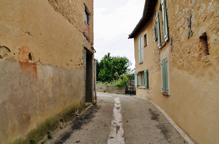 Le Village - Bardigues