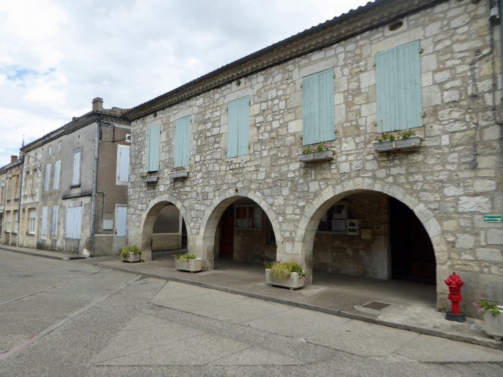 Les cornières - Bourg-de-Visa