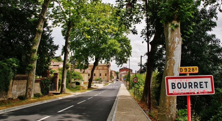 Le Village - Bourret