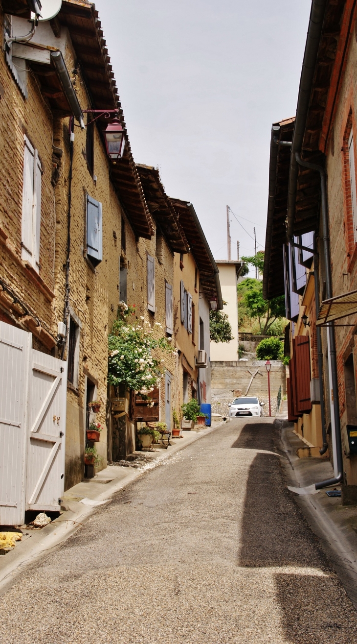 Le Village - Bourret