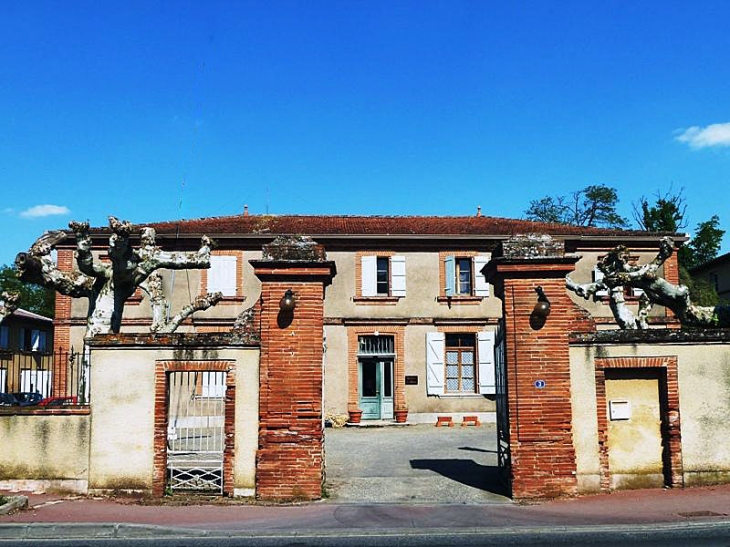 Maison de la ville - Bressols