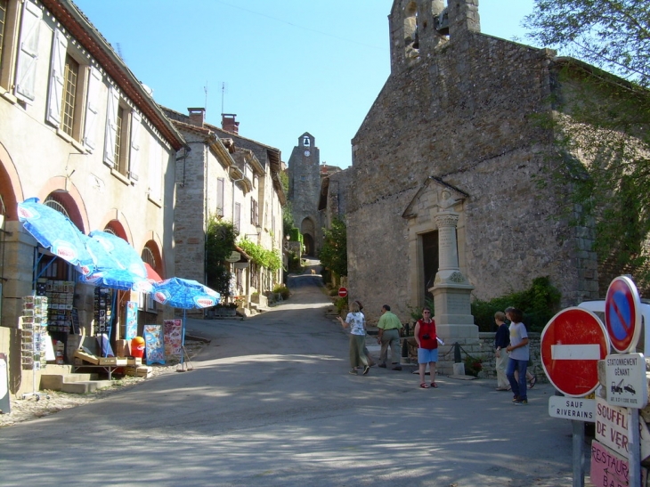 Vue vers le château - Bruniquel