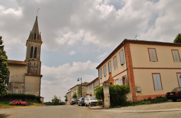 Le Village - Caumont