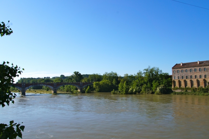 La Garonne. - Cordes-Tolosannes