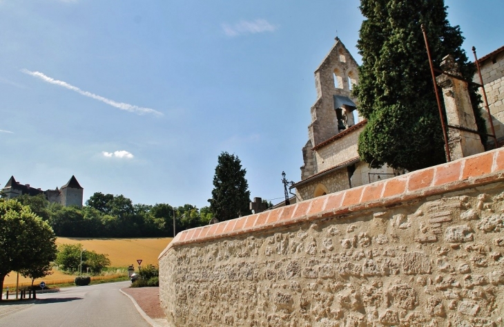 Le Village - Goudourville