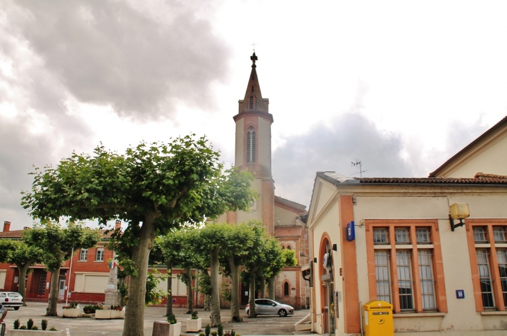 Le Village - La Ville-Dieu-du-Temple