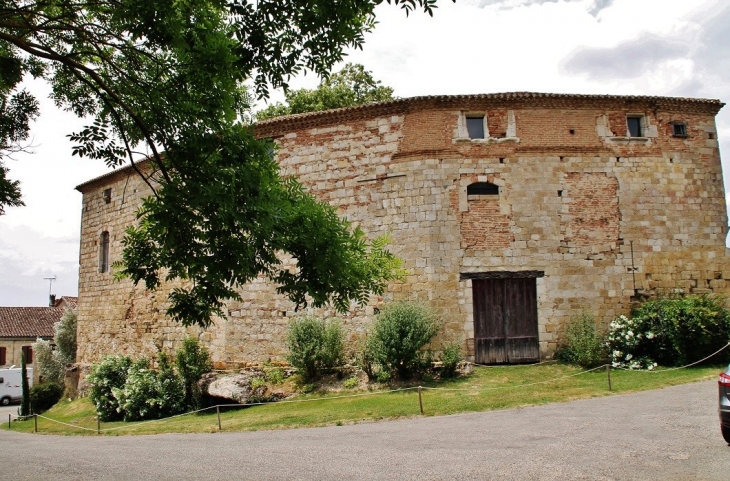 Le Village - Lachapelle