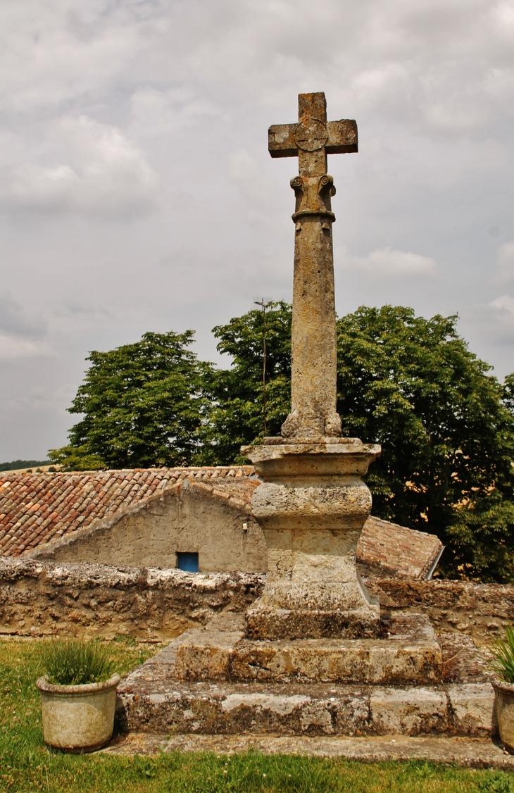 Croix Monumentale - Lachapelle