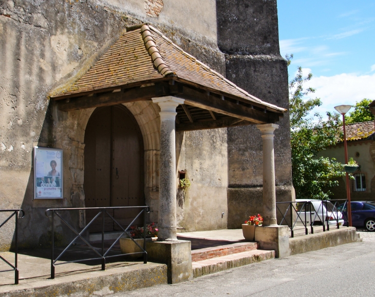 Le porche de l'église Saint-Nazaire à Lunel. - Lafrançaise