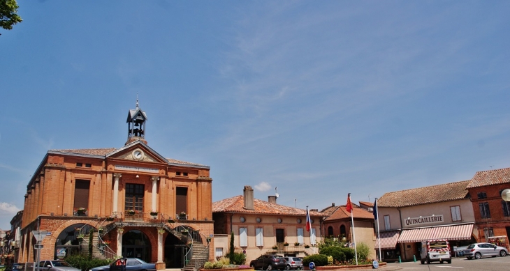 Hotel-de-Ville - Lafrançaise