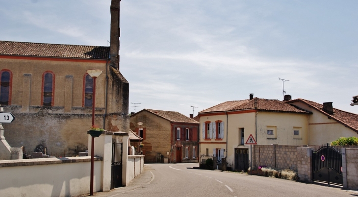 Le Village - Lafrançaise