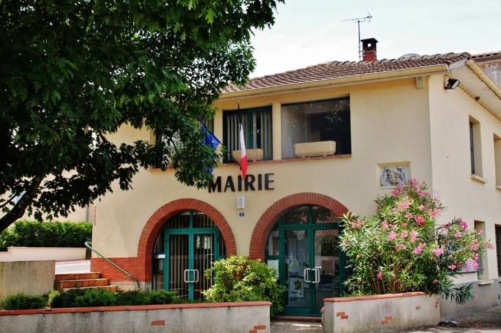 La Mairie - Larrazet