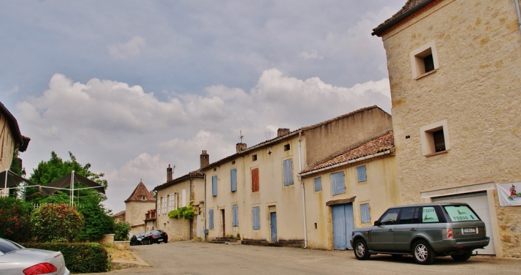 Le Village - Mansonville