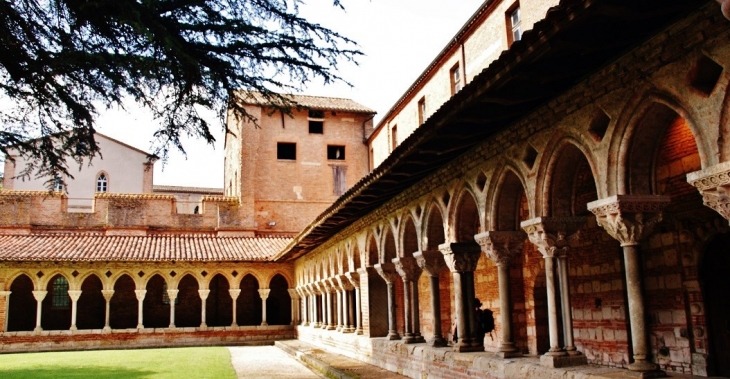 Abbatiale Saint-Pierre ( Cloître ) - Moissac