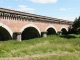 Photo suivante de Moissac Aux alentours, le pont enjambant la Tarn.