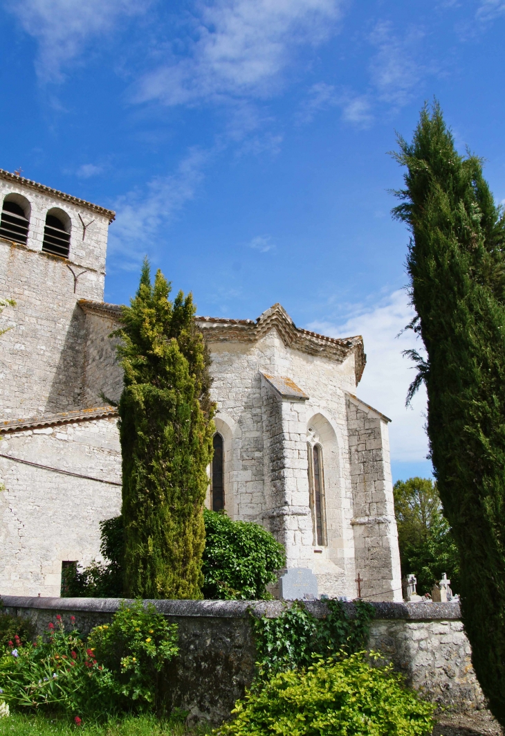 Chevet de l'église Notre-Dame-de-l'Assomption à Gouts. - Montaigu-de-Quercy