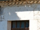 Photo suivante de Montaigu-de-Quercy detail-linteau-grave-de-l-ancien-prebytere de Couloussac