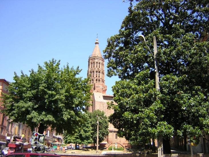 Montauban  - clocher église St. Jacques