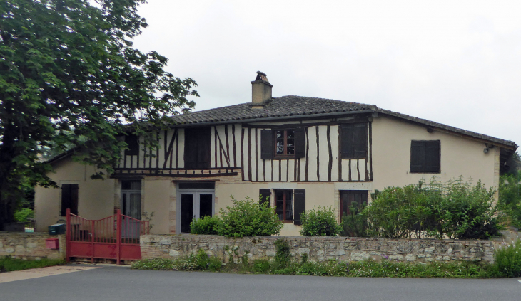 Maison du village - Montgaillard