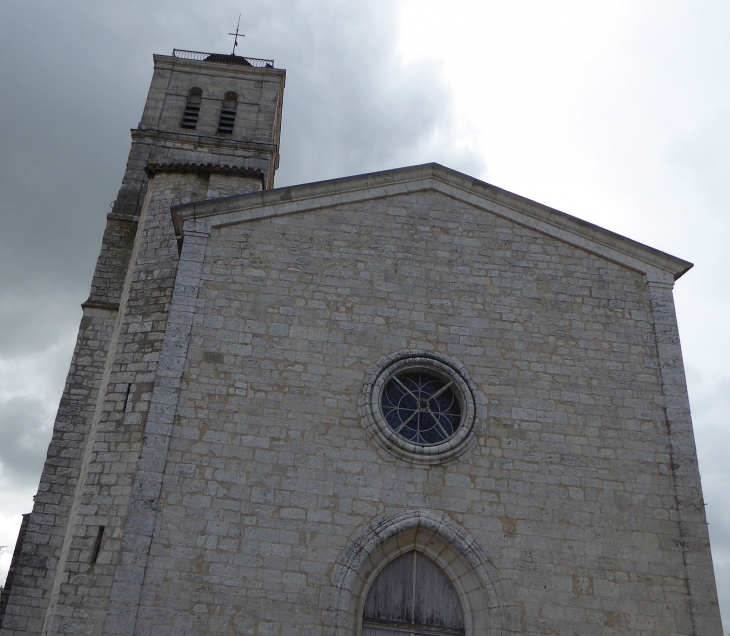 L'entrée de l'église - Puylaroque