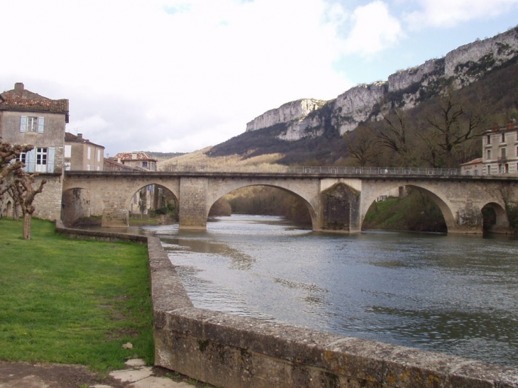 LE PONTS DE L