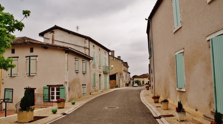 Le Village - Saint-Michel