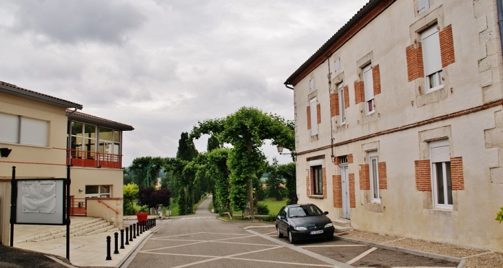 Le Village - Saint-Paul-d'Espis