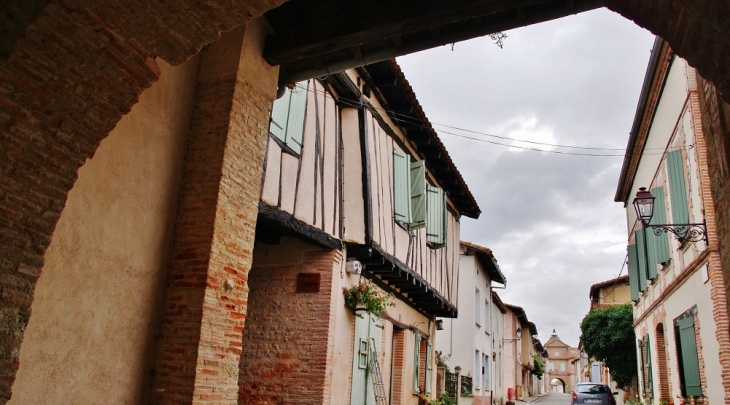 Le Village - Sérignac