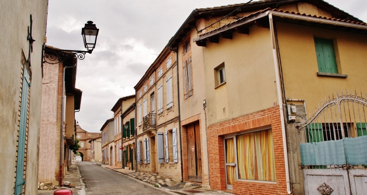 Le Village - Sérignac