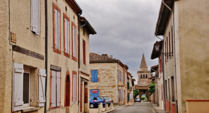 Le Village - Sérignac