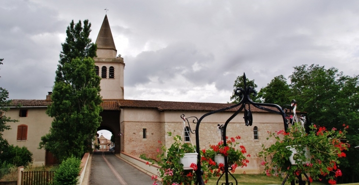 <église Saint-Gervais Saint-Protais - Sérignac