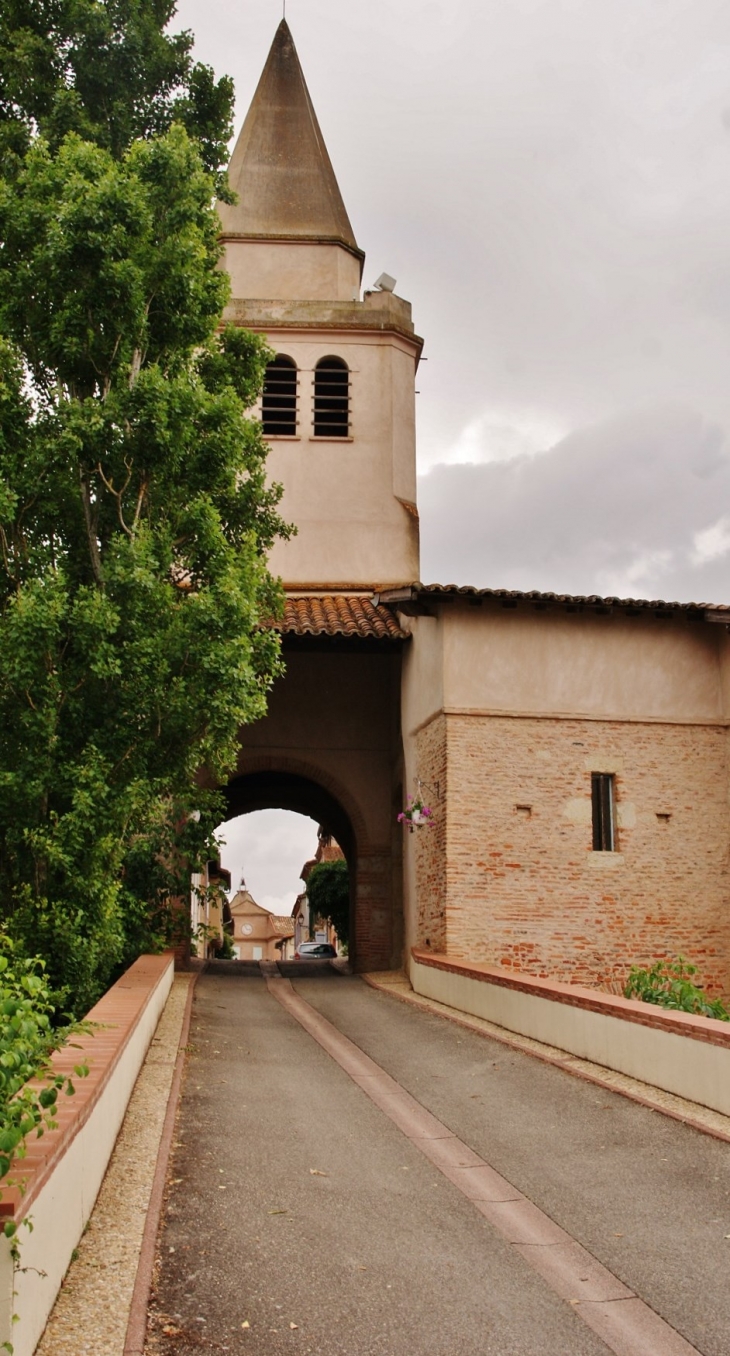 <église Saint-Gervais Saint-Protais - Sérignac