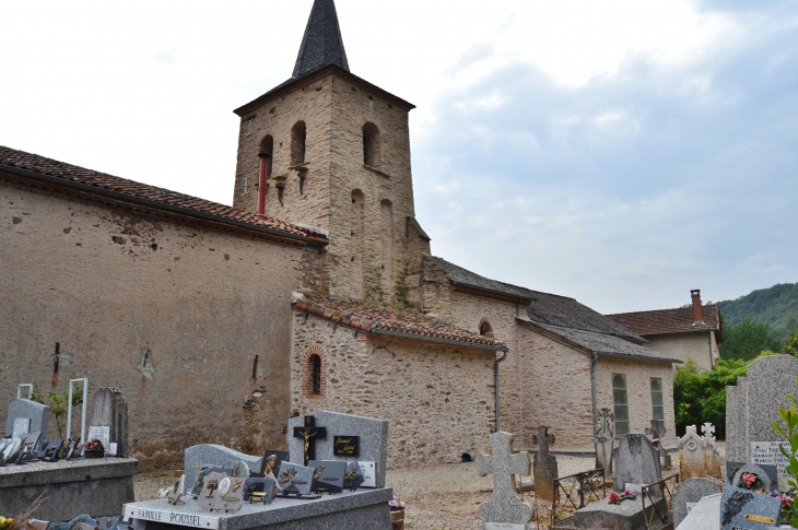 ...Eglise Saint-Pierre - Ambialet