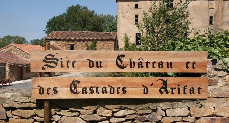 Site du Château des Cascades D'Arifat