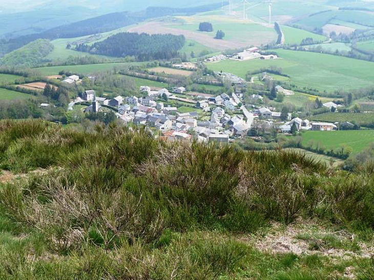 Le village vu de la colline - Barre