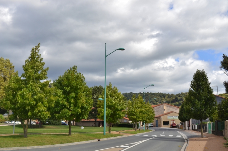  - Bout-du-Pont-de-Larn