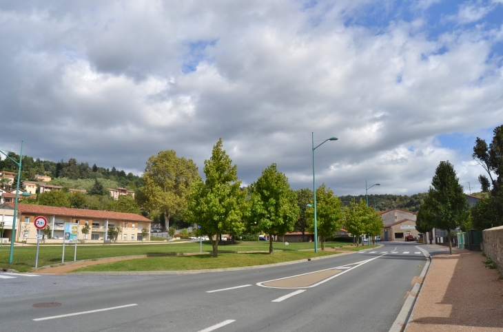  - Bout-du-Pont-de-Larn