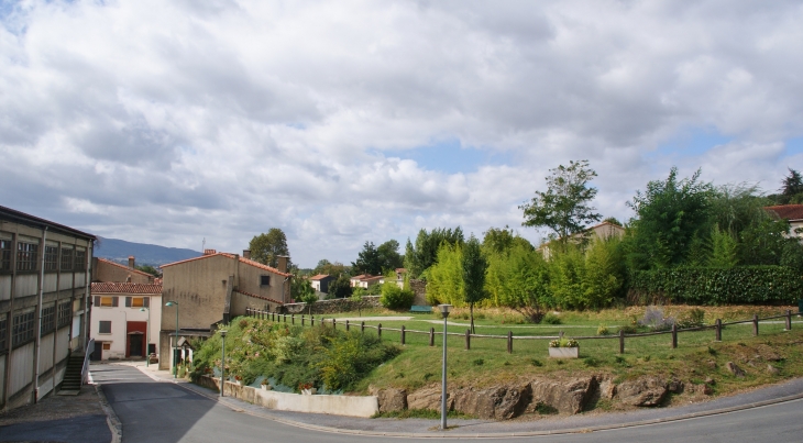  - Bout-du-Pont-de-Larn