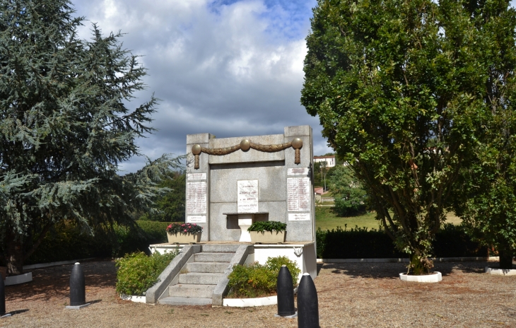  - Bout-du-Pont-de-Larn