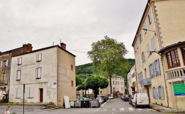 La Ville - Brassac