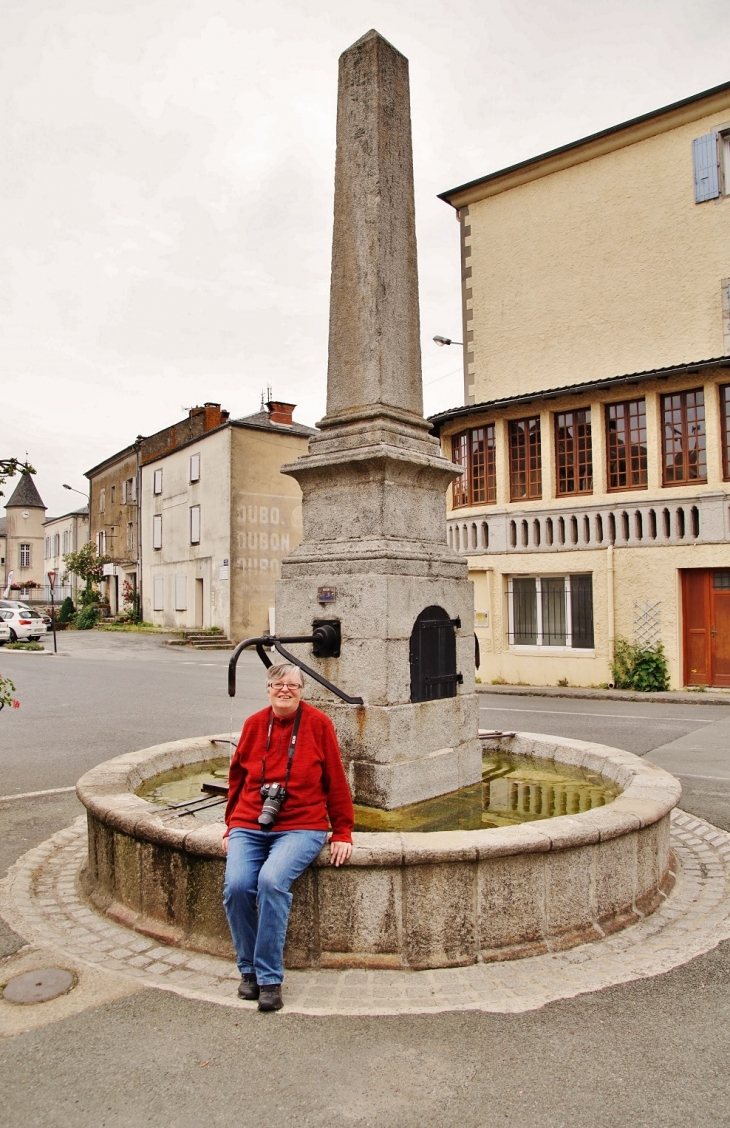 Fontaine - Brassac