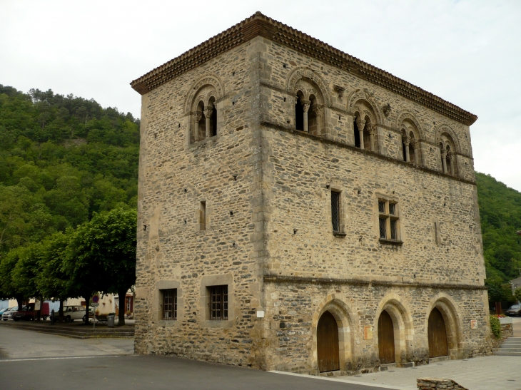 Le pavillon d'Adelaïde - Burlats